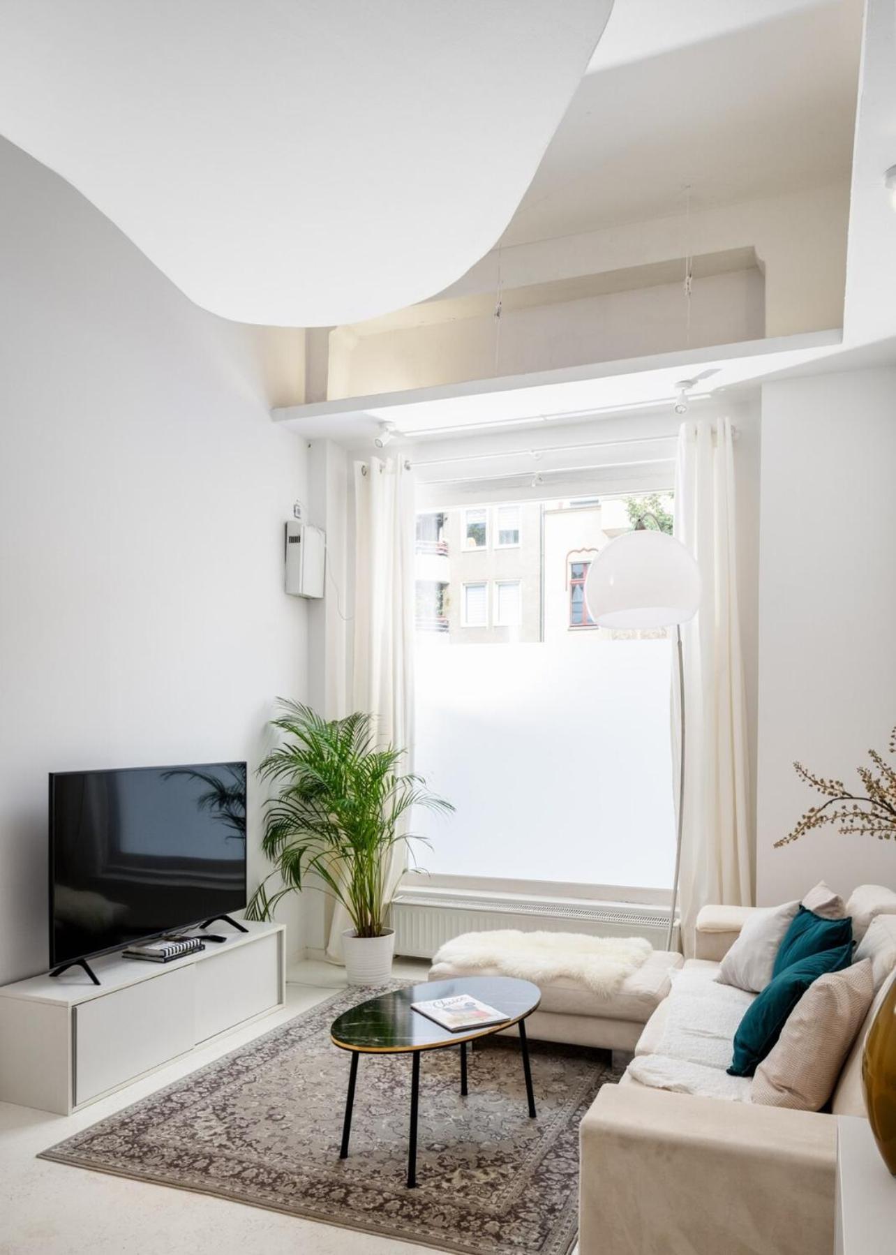 Central Home With Fireplace Near Underground Berlin Exterior foto