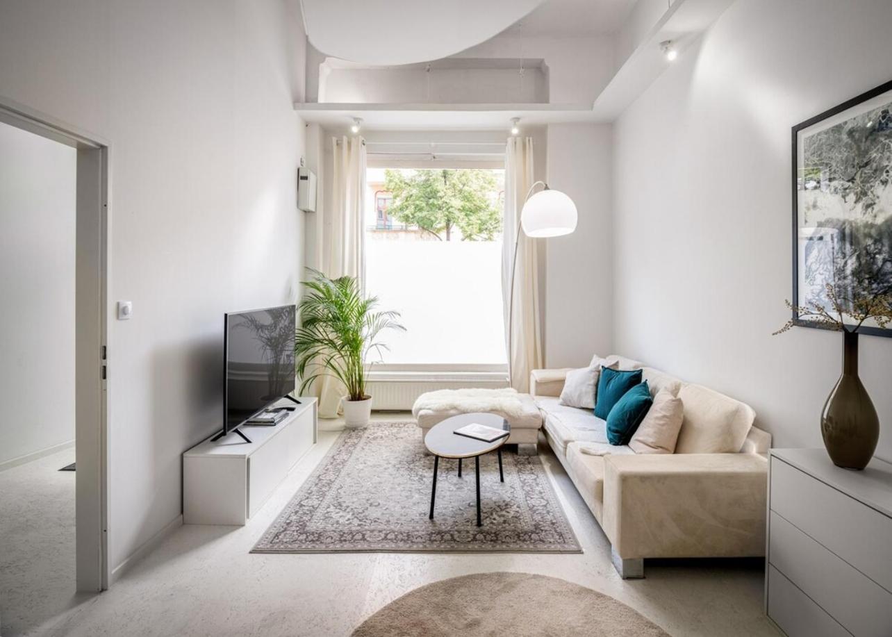 Central Home With Fireplace Near Underground Berlin Exterior foto